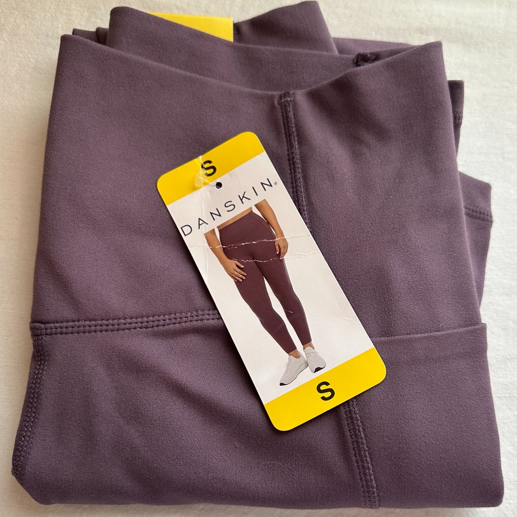 Danskin Women's Leggings Size S Violet Side Pockets High Rise Super Soft (New)